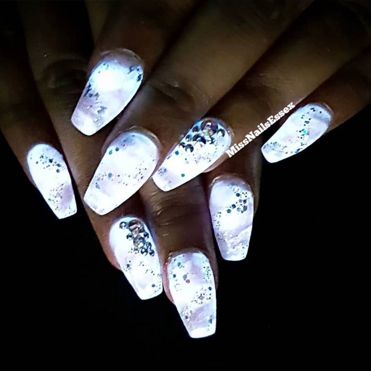 Glow In Dark UV Nail Polish(Imported)💅🌙 - Trendart