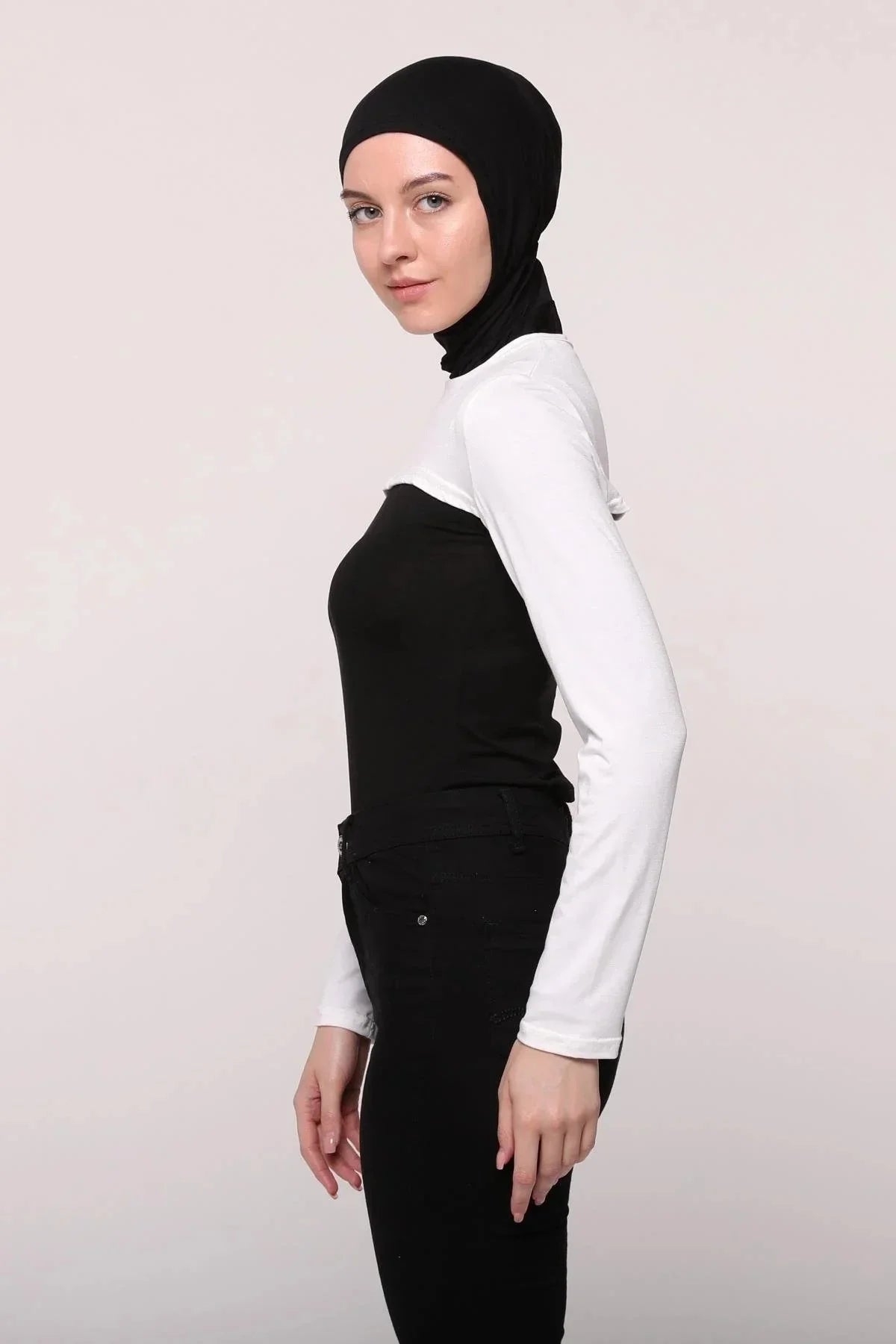 Neck Cover with Long Sleeves - Trendart